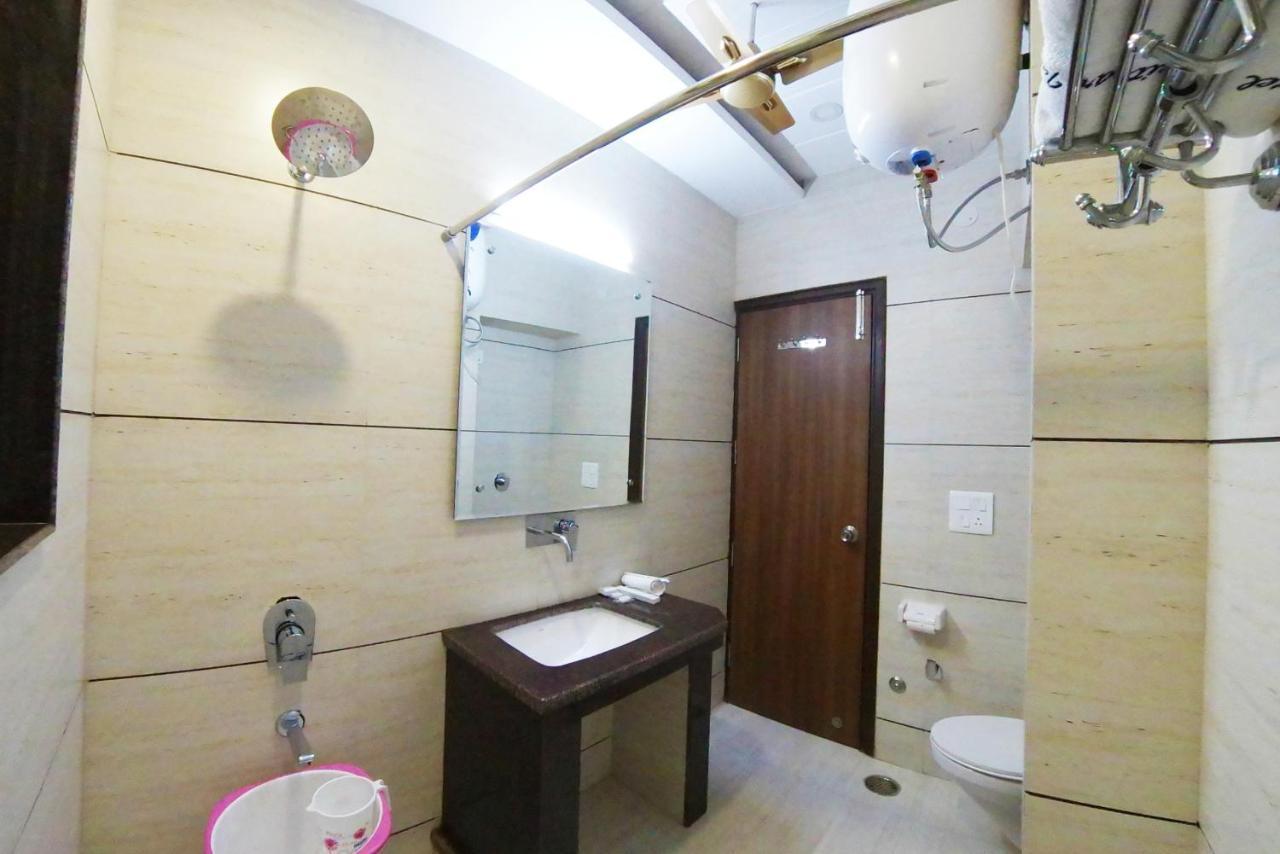Hotel Amritsar International 2 Min Walk From Amritsar Bus Stand Экстерьер фото